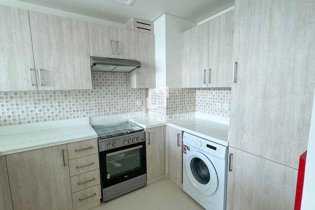 Apartment in Palm Jumeirah, Dubai, United Arab Emirates 3 - 17887611