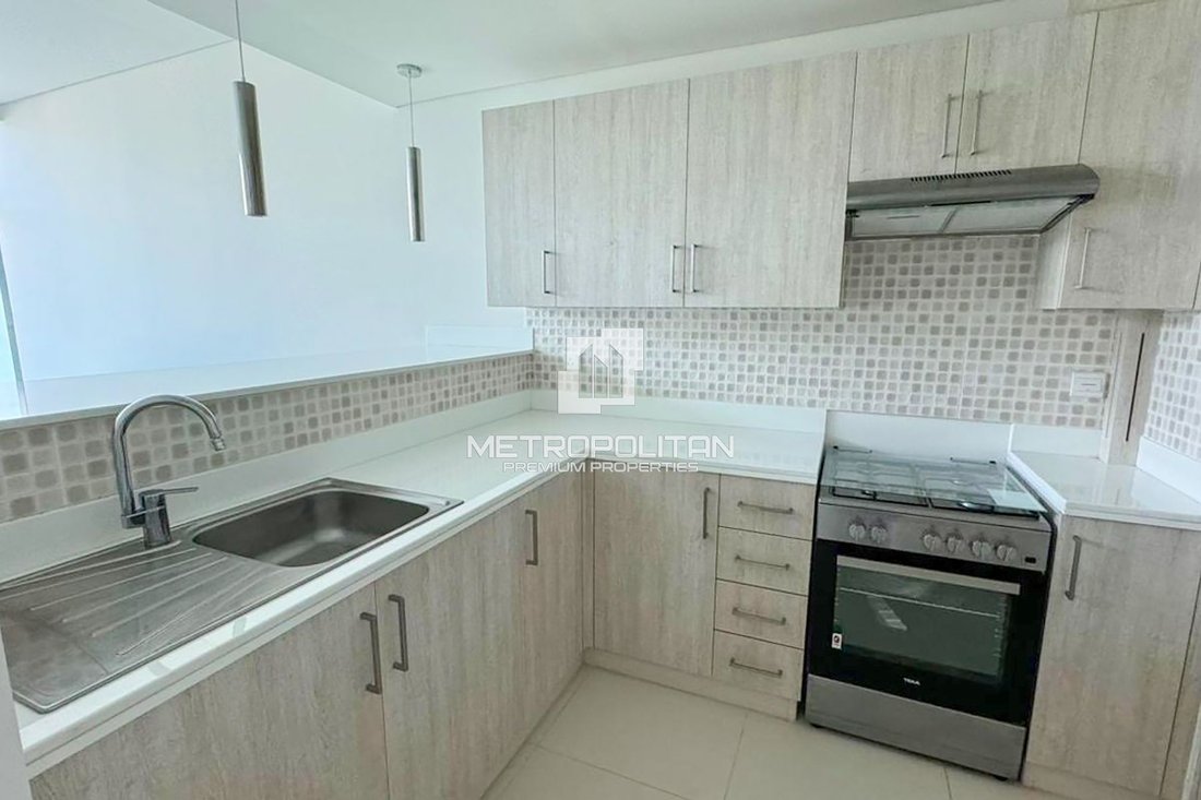Apartment in Palm Jumeirah, Dubai, United Arab Emirates 4 - 17887611