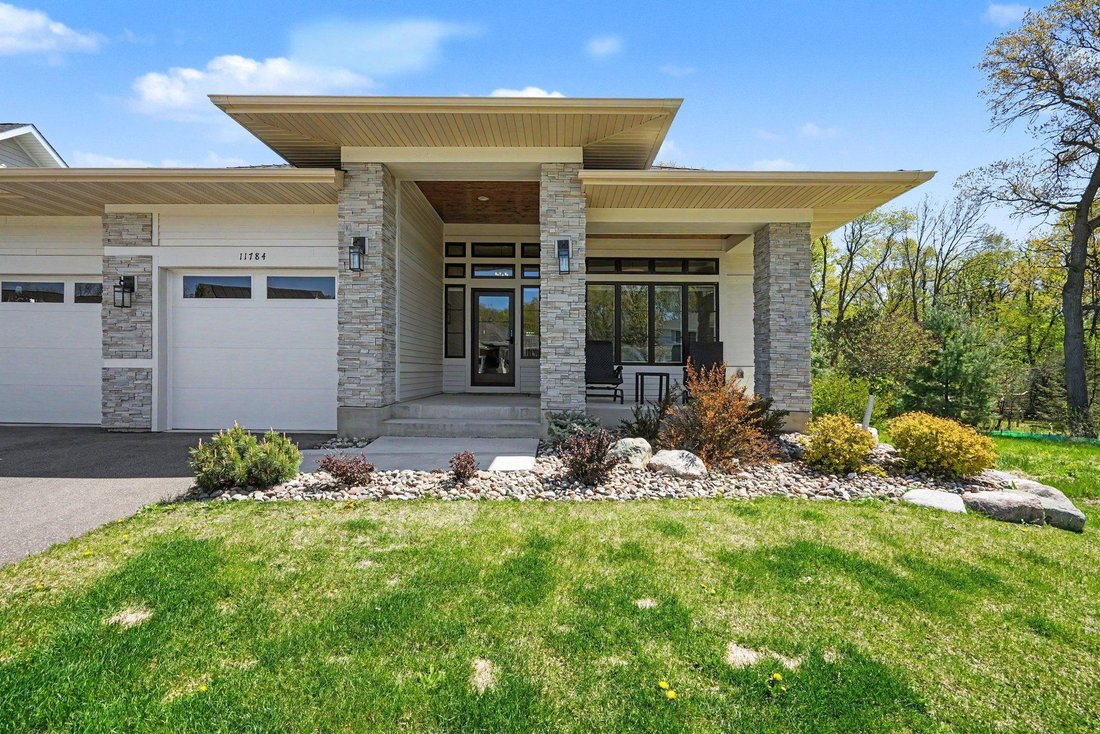 House in Inver Grove Heights, Minnesota, United States 3 - 17887521