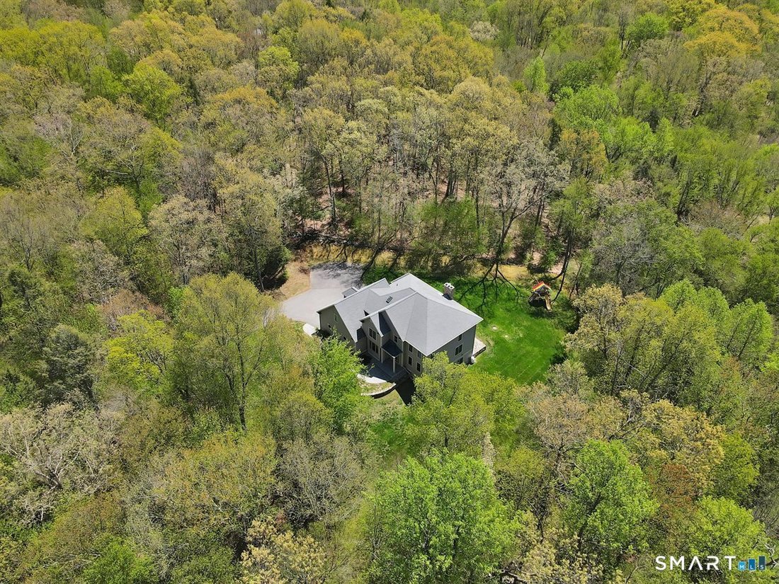 House in Columbia, Connecticut, United States 1 - 17887445