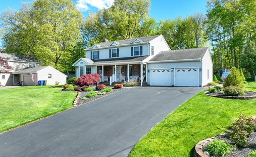 House in Newington, Connecticut, United States 1