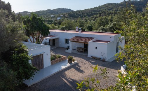 Villa à Santa Eulària des Riu, Îles Baléares, Espagne 1