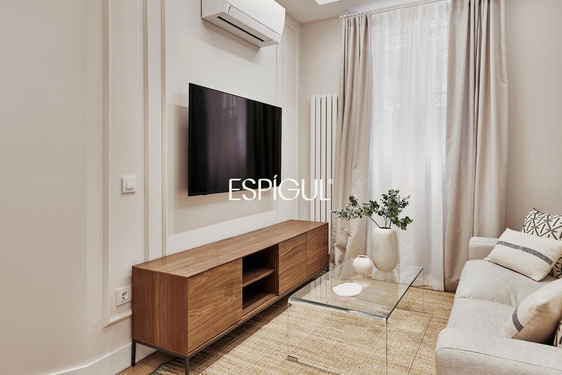 Apartment in Chamberi, Madrid, Spain 2 - 17888971