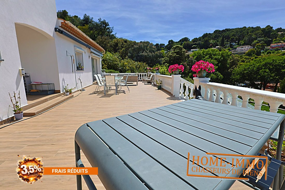 House in Cannes, Provence-Alpes-Côte d'Azur, France 4 - 17888736