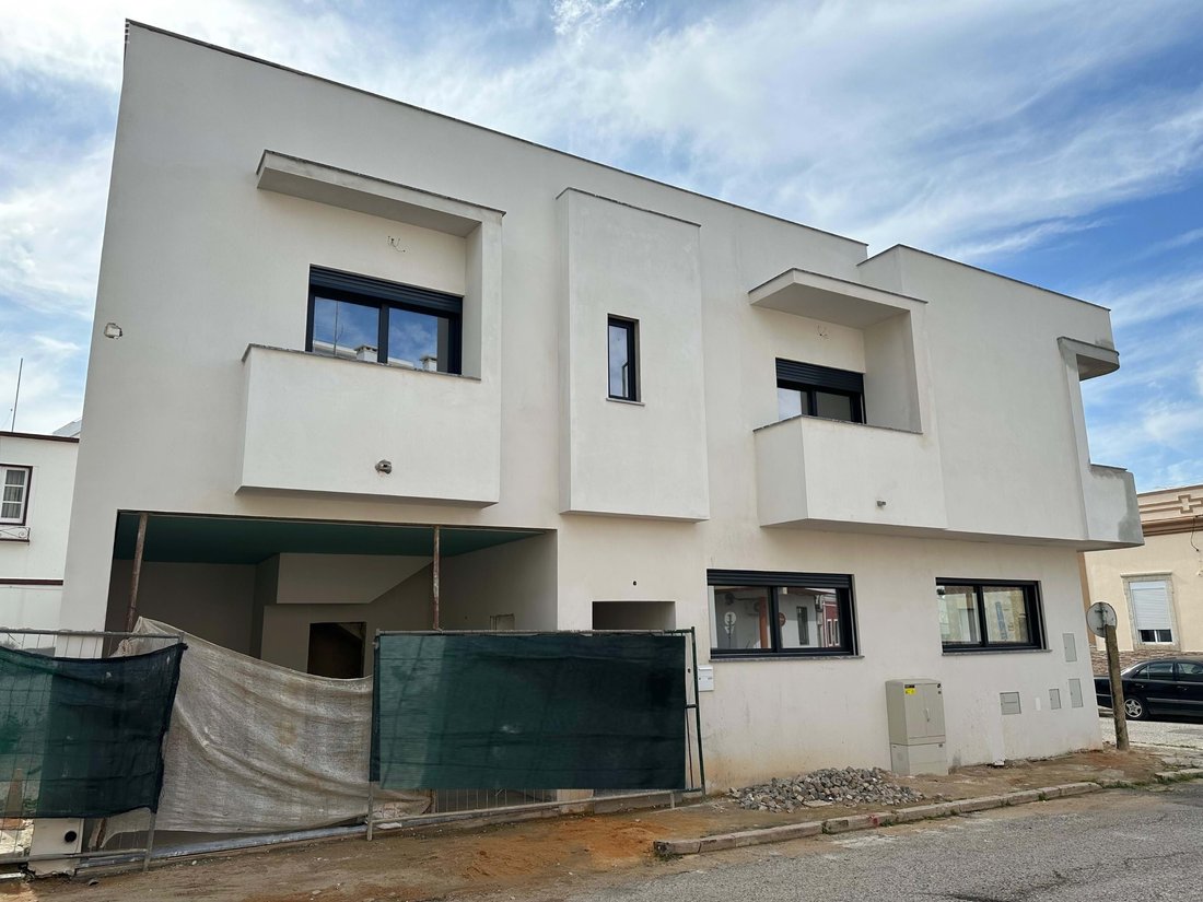 Villa in Faro (Se e Sao Pedro), Algarve, Portugal 1 - 17483631