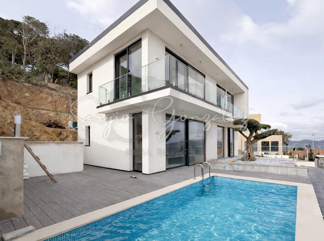 Villa in Lloret de Mar, Catalonia, Spain 1 - 17340322