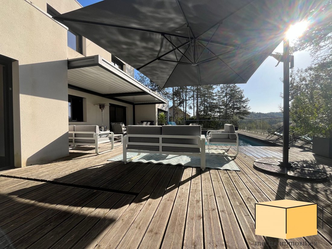 Villa in Chazey-Bons, Auvergne-Rhône-Alpes, France 2 - 15706532
