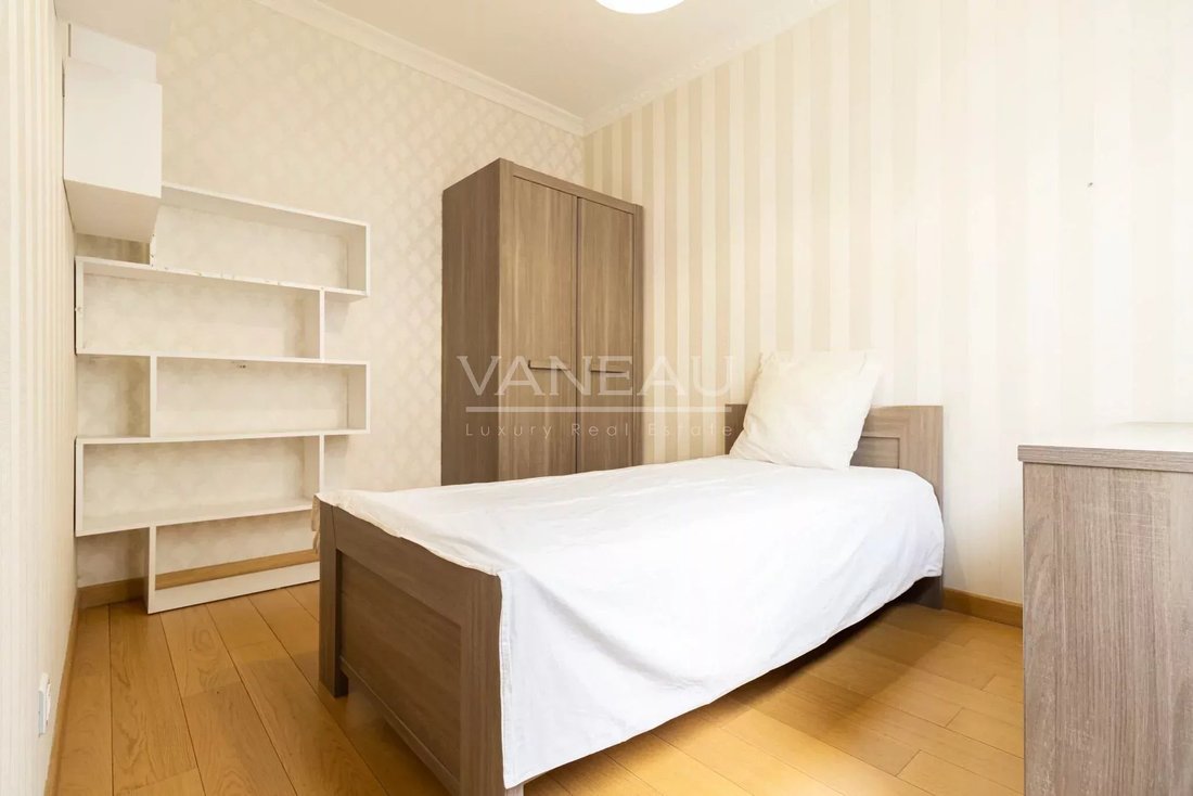 Apartment in Porte Dauphine, Paris 16e Arrondissement, Paris 3 - 17889591