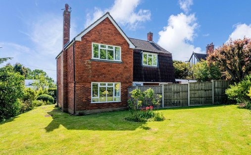 Estate in Epsom, England, United Kingdom 1