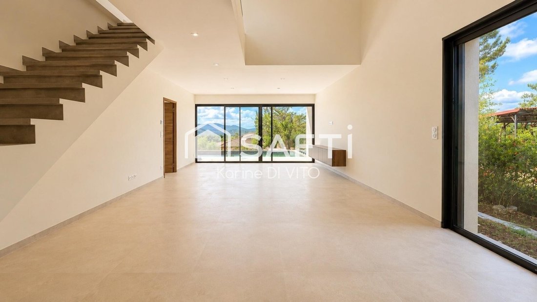House in La Motte, Provence-Alpes-Côte d'Azur, France 3 - 17888244