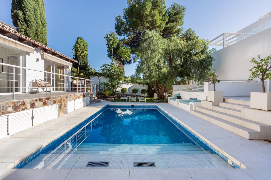 Villa in Puerto Banus, Marbella, Spain 3 - 17888381