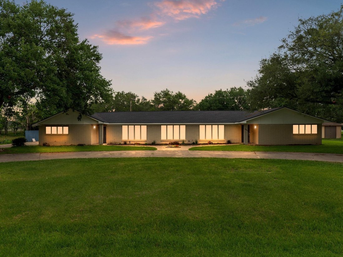 House in Cedar Lake, Texas, United States 1 - 17866373