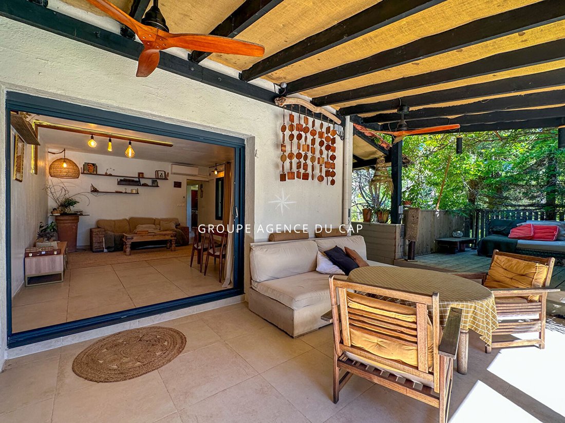 Villa in Frejus, Provence-Alpes-Côte d'Azur, France 5 - 17870575