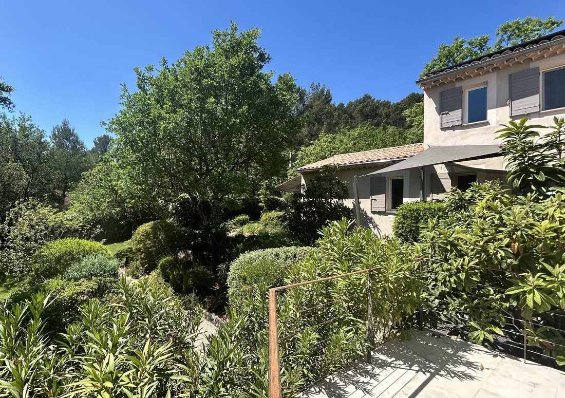 Estate in Saint-Saturnin-lès-Apt, Provence-Alpes-Côte d'Azur, France 5 - 17891122