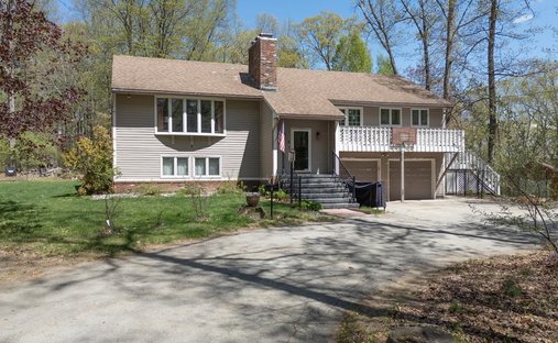 House in Windham, New Hampshire, United States 1