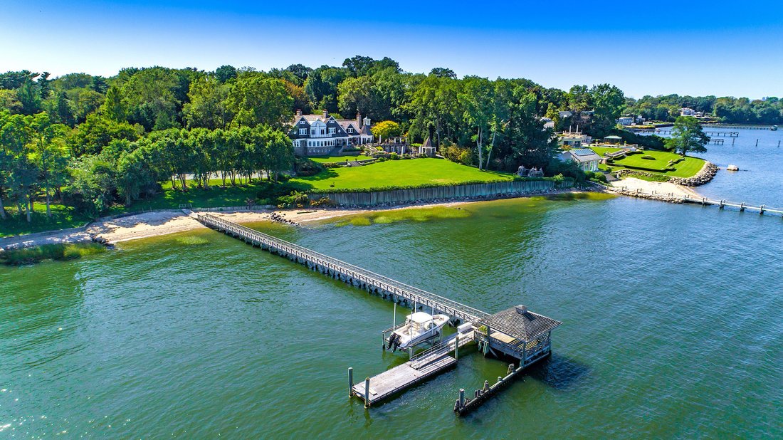 House in Kings Point, New York, United States 2 - 17890078