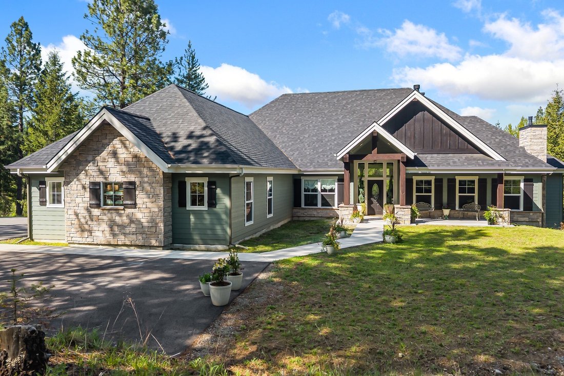 House in Cocolalla, Idaho, United States 1 - 17890197