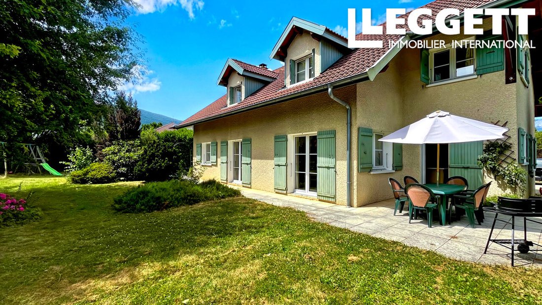 Haus in Saint-Eustache, Auvergne-Rhone-Alpen, Frankreich 2 - 15842292