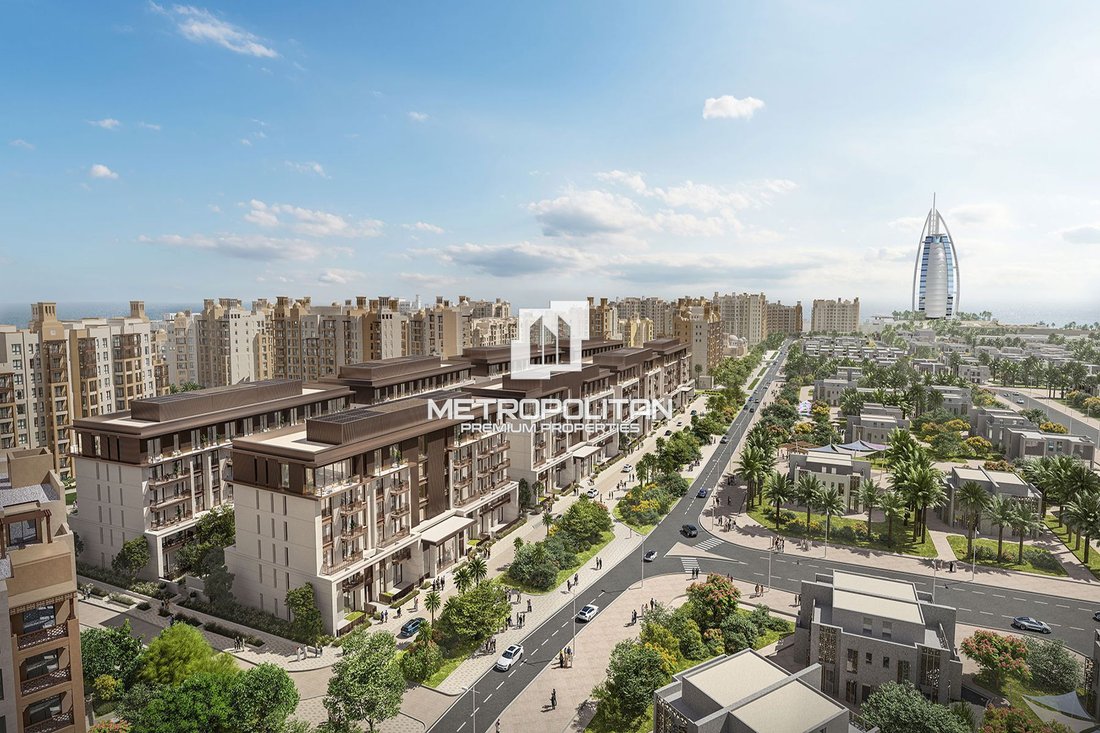 Apartment in Umm Suqeim, Dubai, United Arab Emirates 3 - 17889837