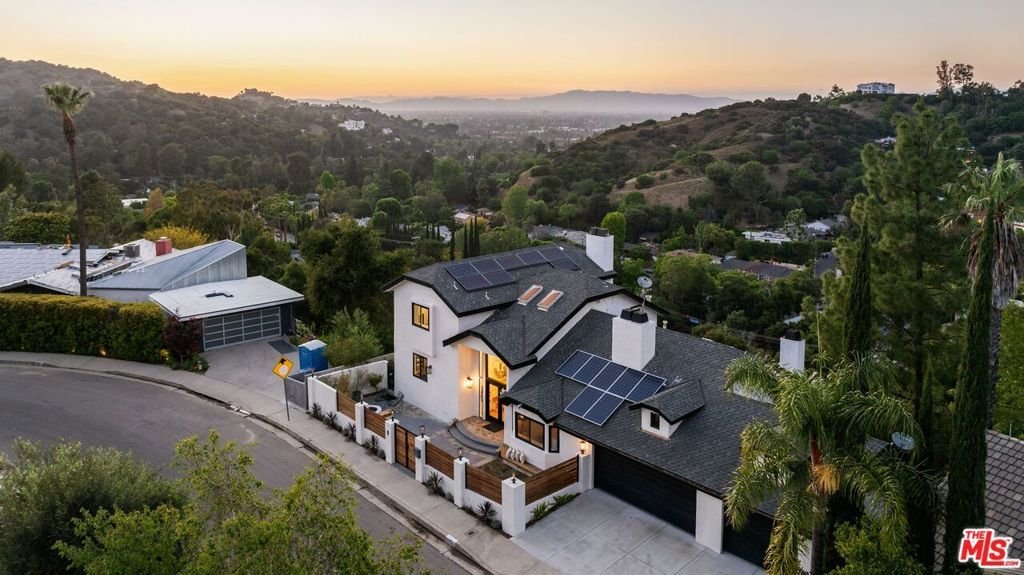 House in Los Angeles, California, United States 5 - 17891304