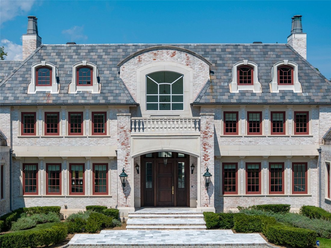 House in Port Washington, New York, United States 5 - 17890069