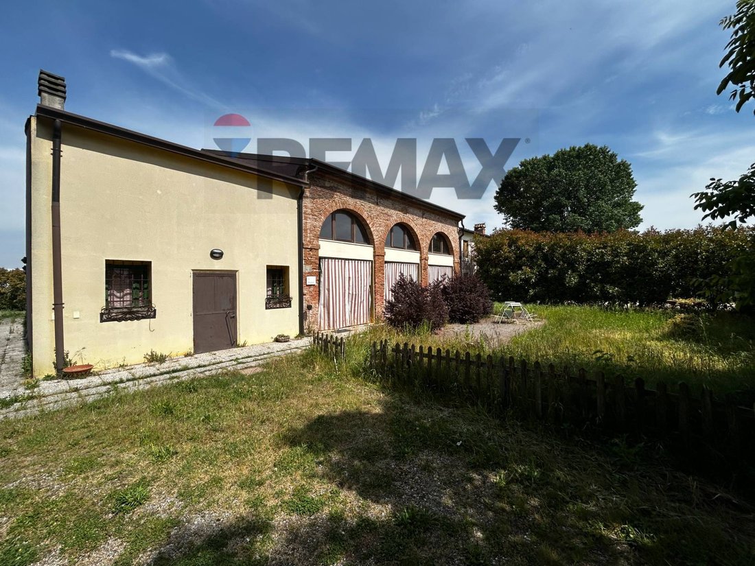 Country House in Oppeano, Veneto, Italy 1 - 17893010