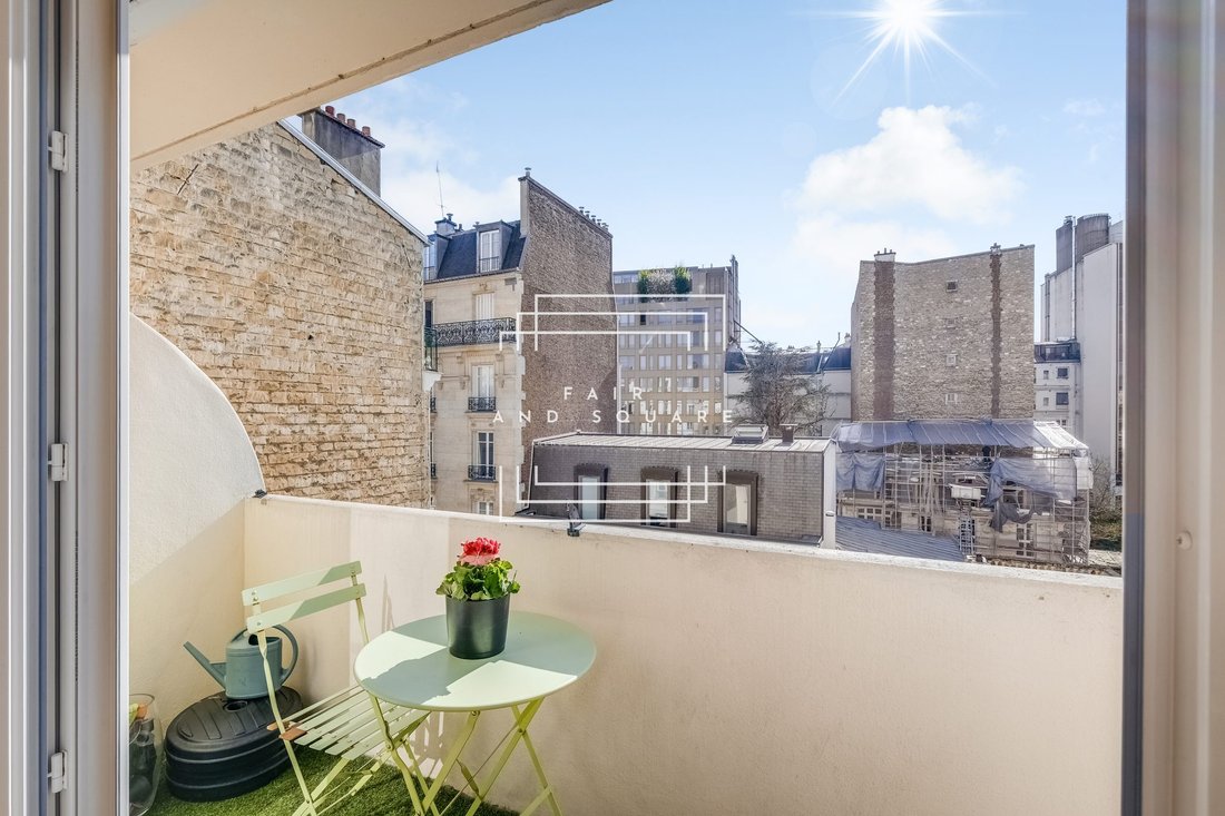 Apartment in La Plaine des Sablons, Neuilly-sur-Seine, France 1 - 17893243