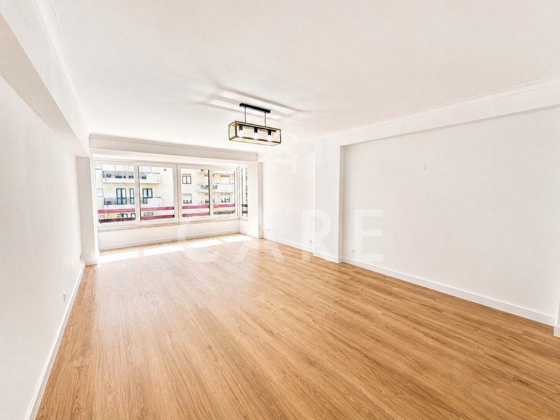 Apartment in Sao Domingos de Benfica, Lisbon, Portugal 2 - 17892315