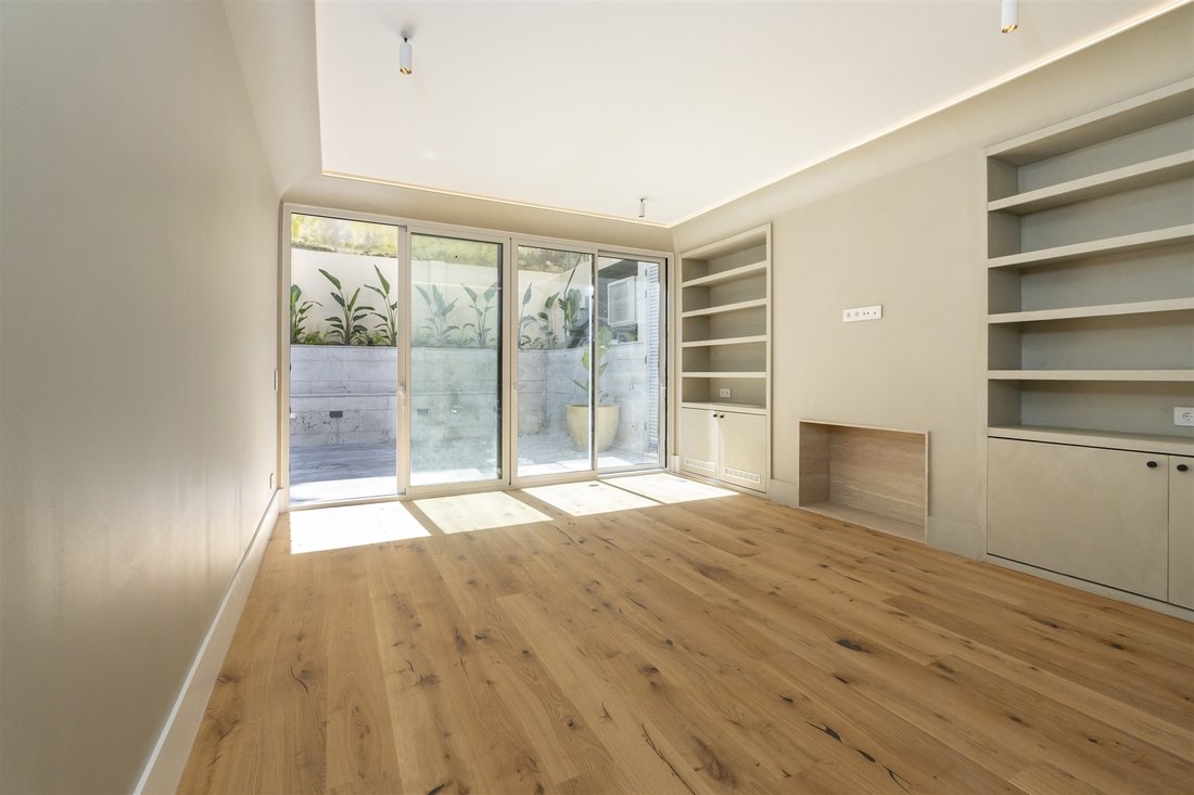 Apartment in Avenidas Novas, Lisbon, Portugal 1 - 17892257