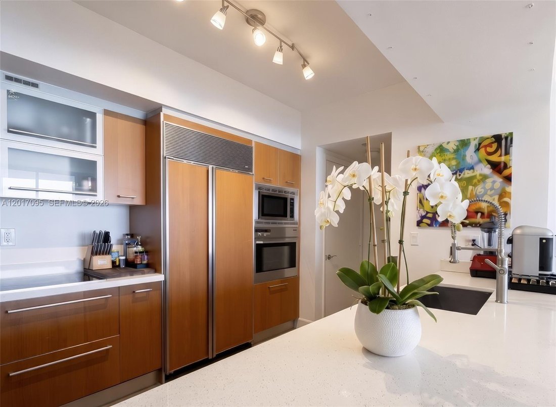 Condo in Miami Beach, Florida, United States 1 - 17890599