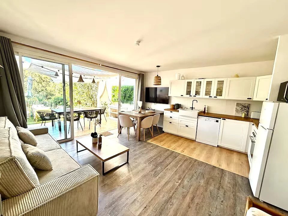House in Grimaud, Provence-Alpes-Côte d'Azur, France 2 - 16309867