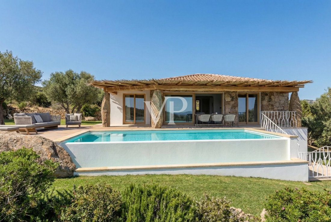House in Loiri Porto San Paolo, Sardinia, Italy 2 - 17889643
