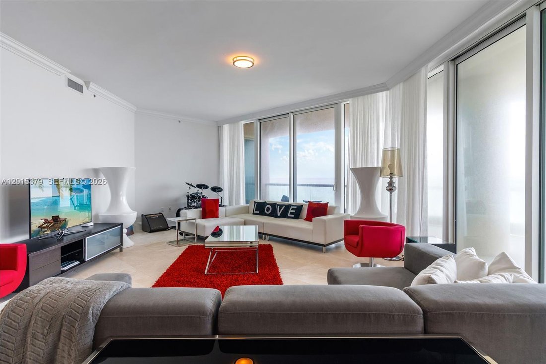 Condo in Sunny Isles Beach, Florida, United States 1 - 17889350