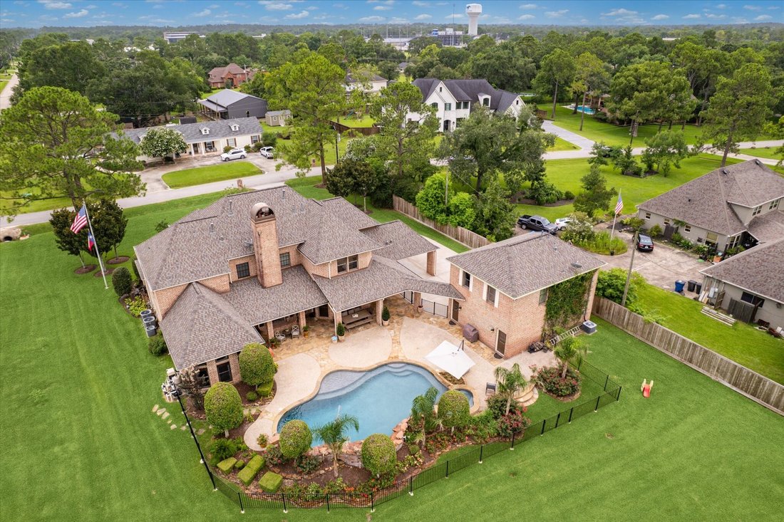 House in Friendswood, Texas, United States 2 - 15875218