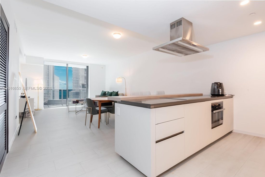 Condo in Miami, Florida, United States 4 - 17890561