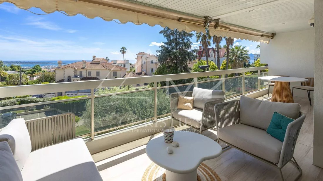 Apartment in La Californie, Cannes, France 3 - 17889262