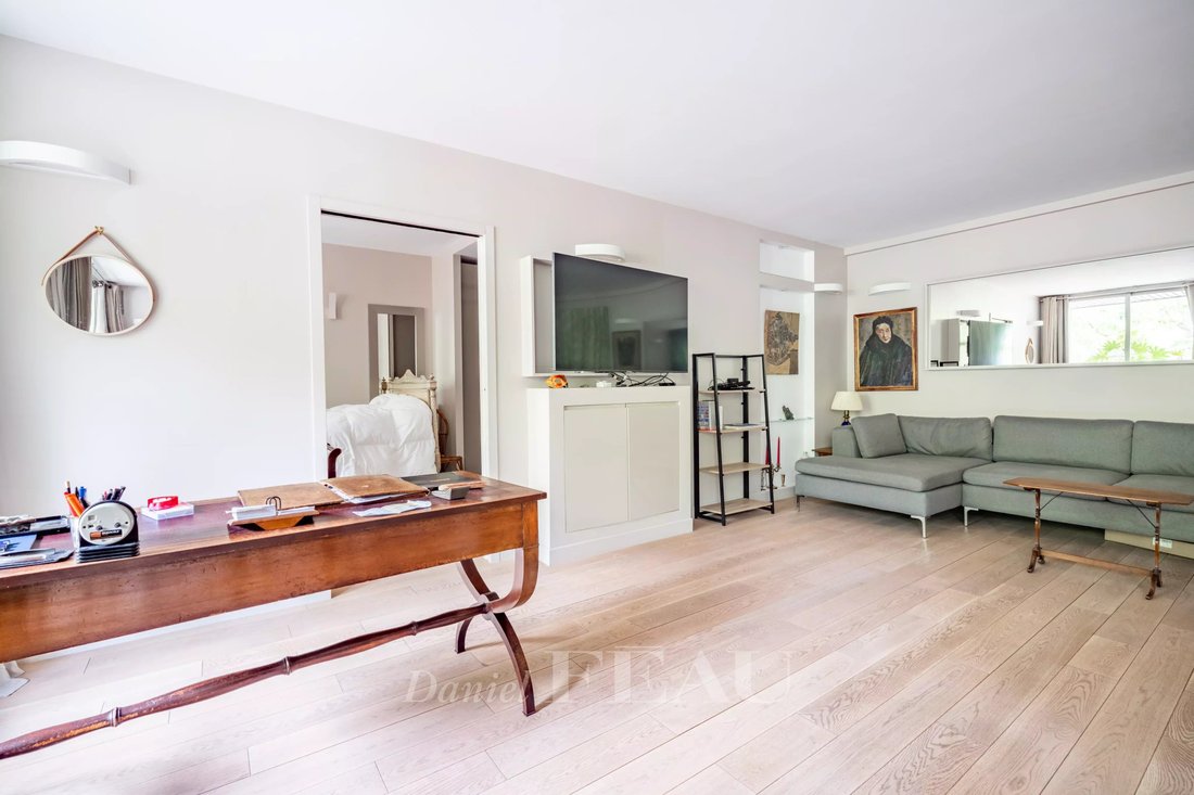Apartment in Notre Dame des Champs, Paris 6e Arrondissement, Paris 4 - 17889482