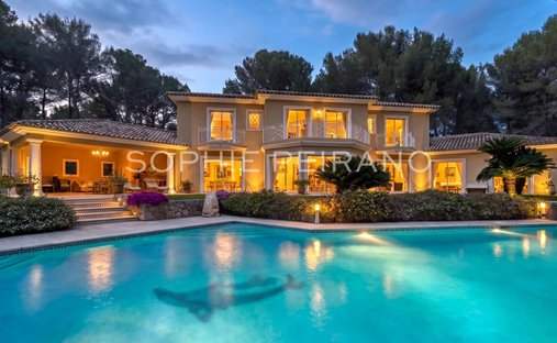 Villa in Mougins, Provence-Alpes-Côte d'Azur, France 1