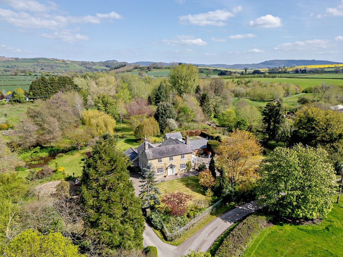 House in Herefordshire, England 1 - 17889224