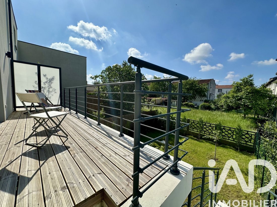 House in Chennevieres-sur-Marne, Ile-de-France, France 1 - 17890099