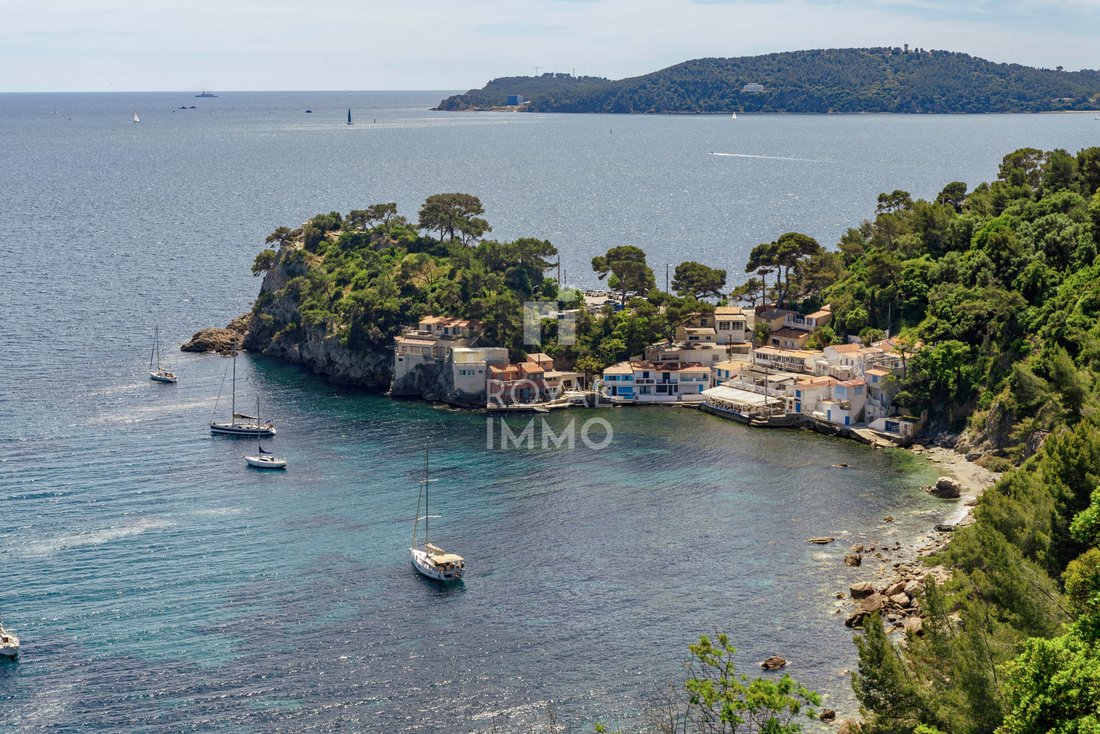 Apartment in Le Faron-Fort-Rouge, Toulon, France 1 - 17888855