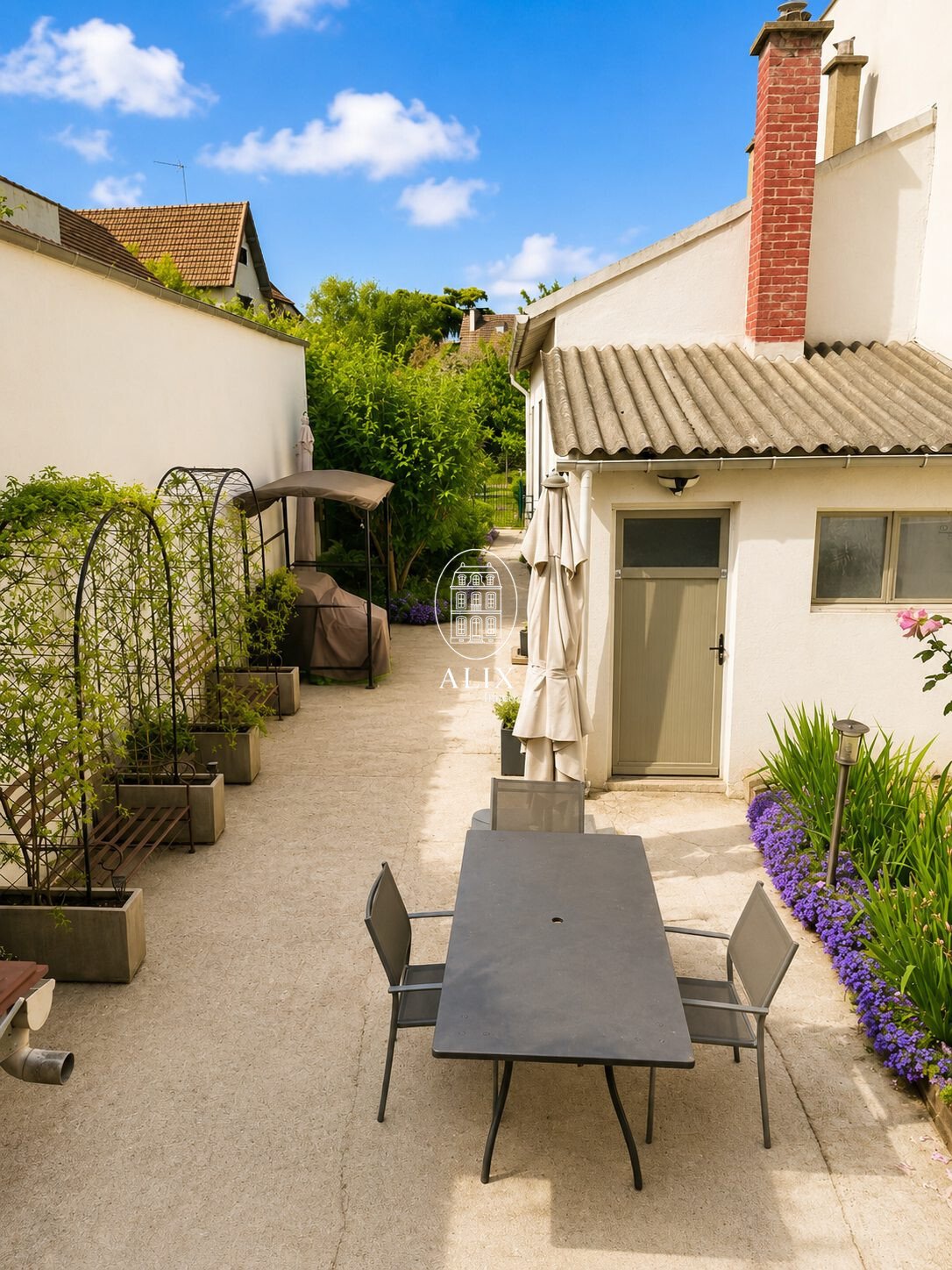 House in Centre, Nanterre, France 1 - 17893103