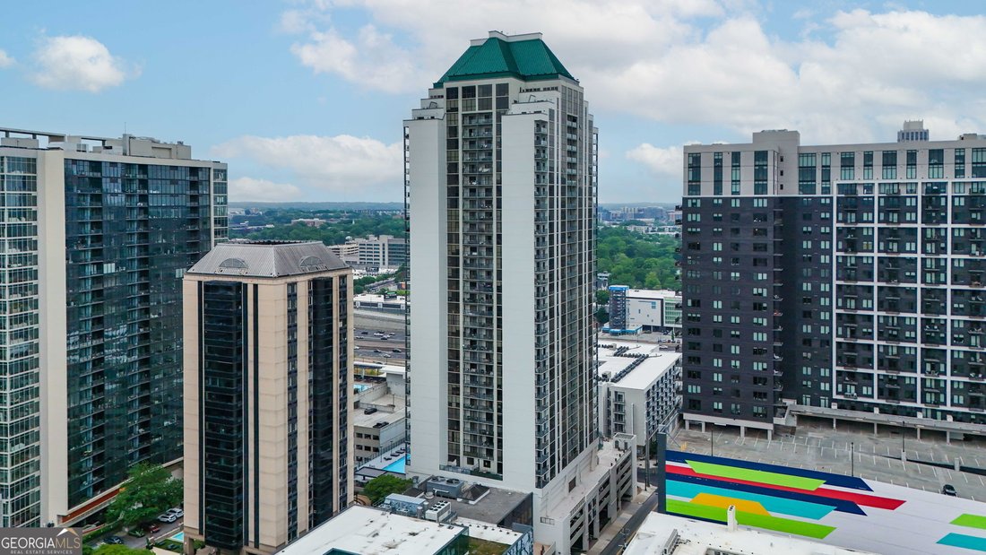Condo in Atlanta, Georgia, United States 2 - 17802536