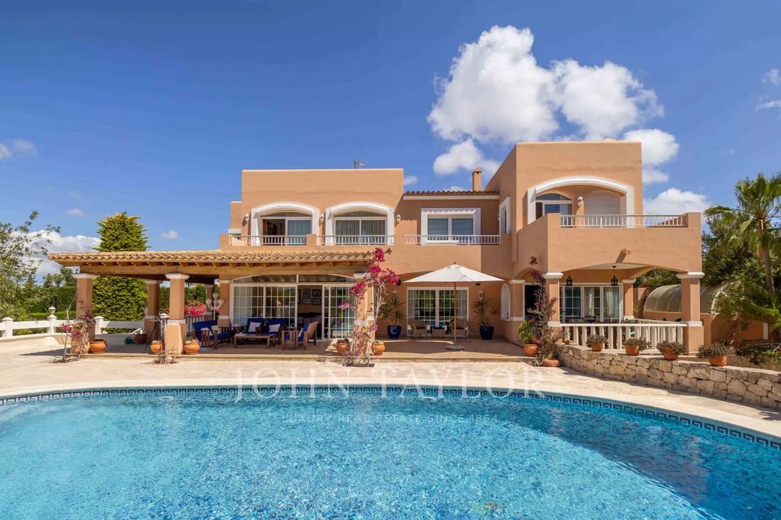 Villa in Santa Eularia des Riu, Balearic Islands, Spain 3 - 17889697