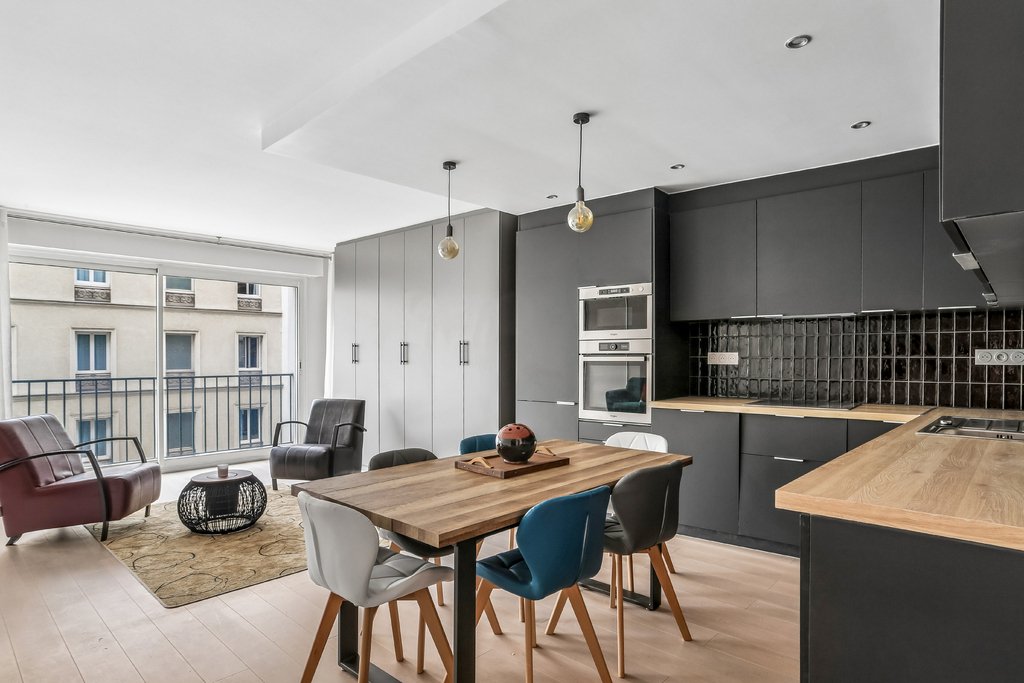 Apartment in Perouses, Paris, Ile-de-France 5 - 17889229