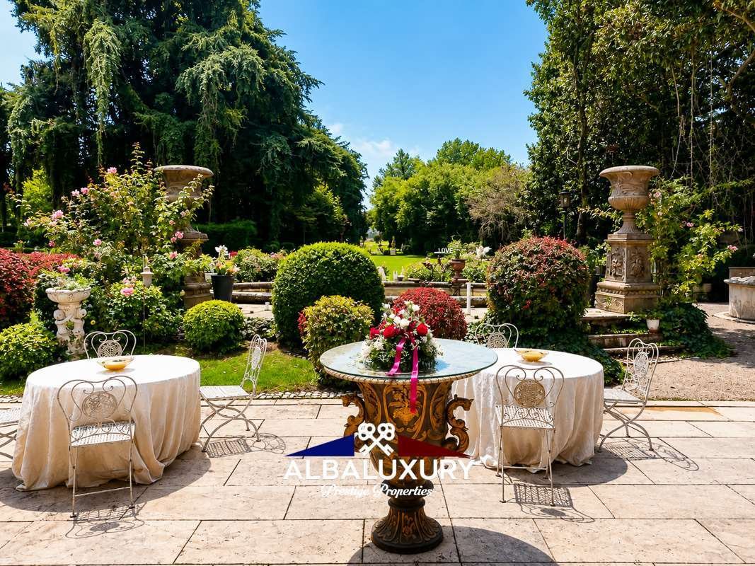 Villa in Polesella, Veneto, Italy 2 - 16323006