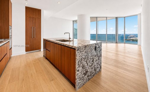 Condo in Miami, Florida, United States 1