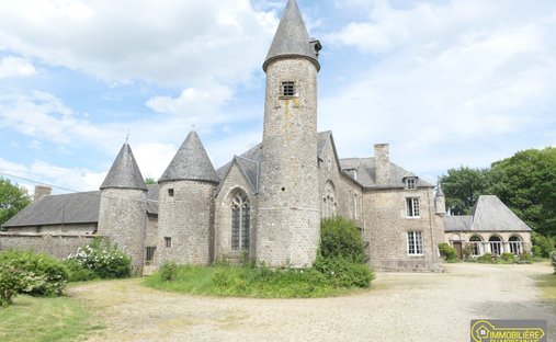 Tenuta a Le Teilleul, Normandia, Francia 1