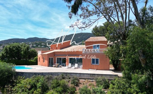 Villa a Nord, Cavalaire-sur-Mer, Francia 1