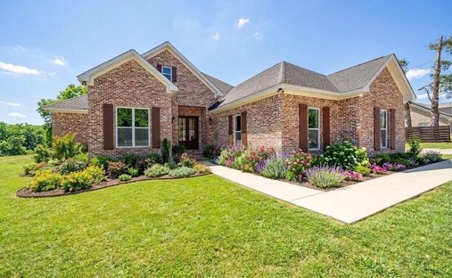 House in Savannah, Tennessee, United States 1